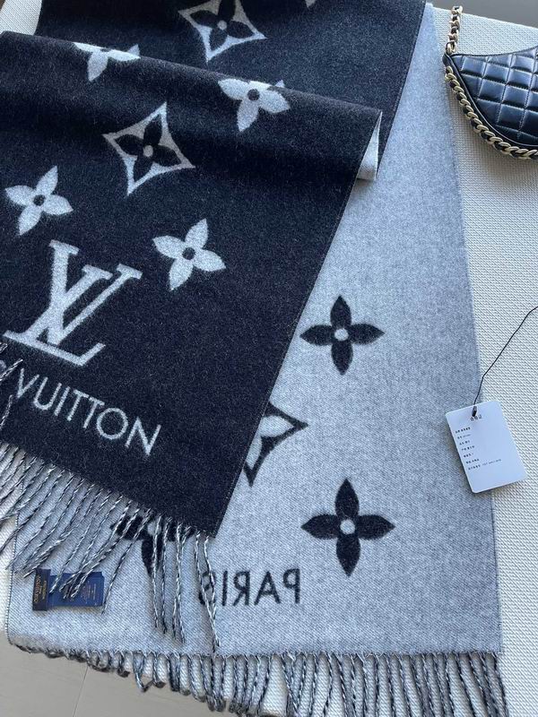 LV scarf 45X190cm E06 (19)